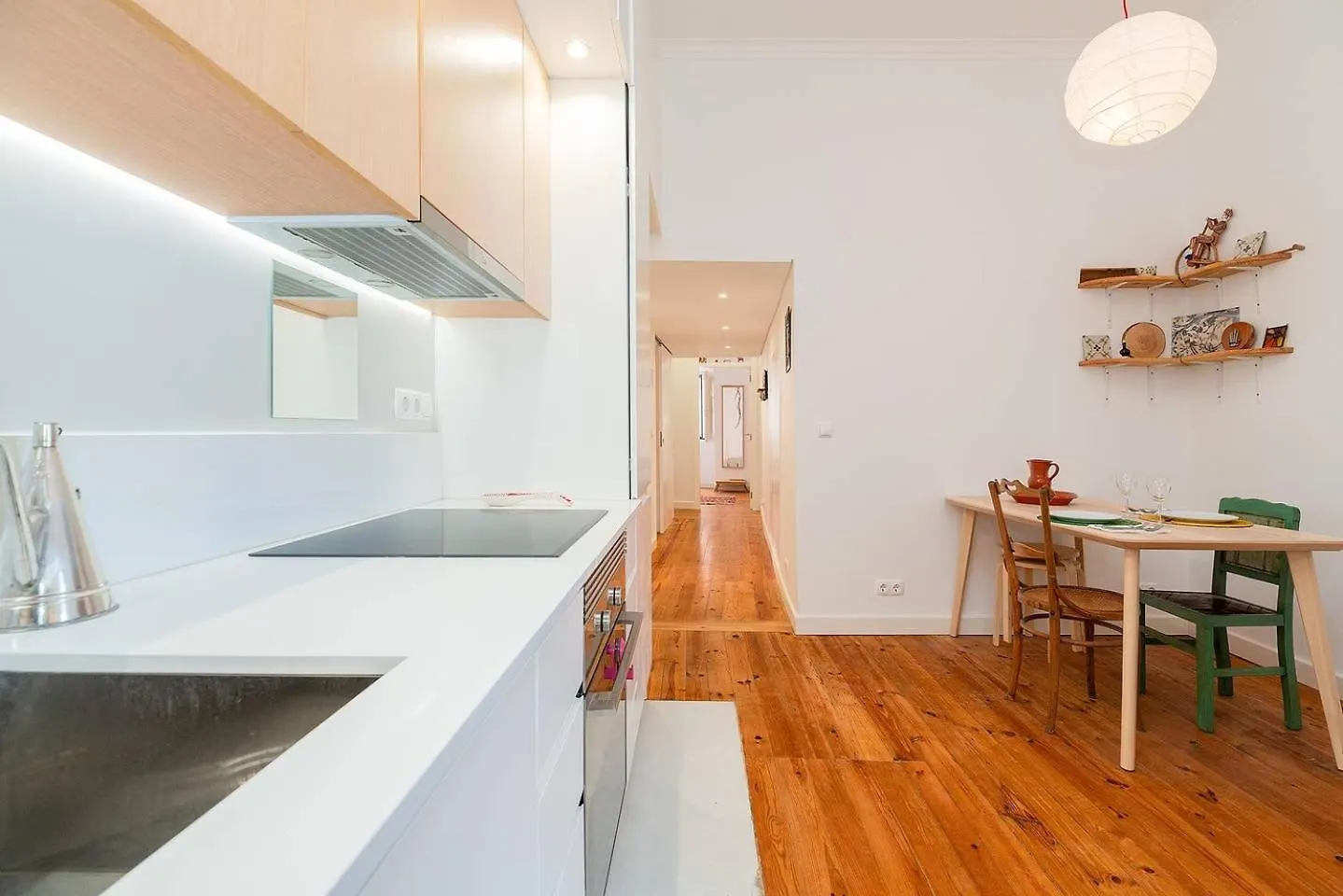 Cosy 2 Bed Flat With Terrace Near Av Liberdade Lejlighed Lisboa