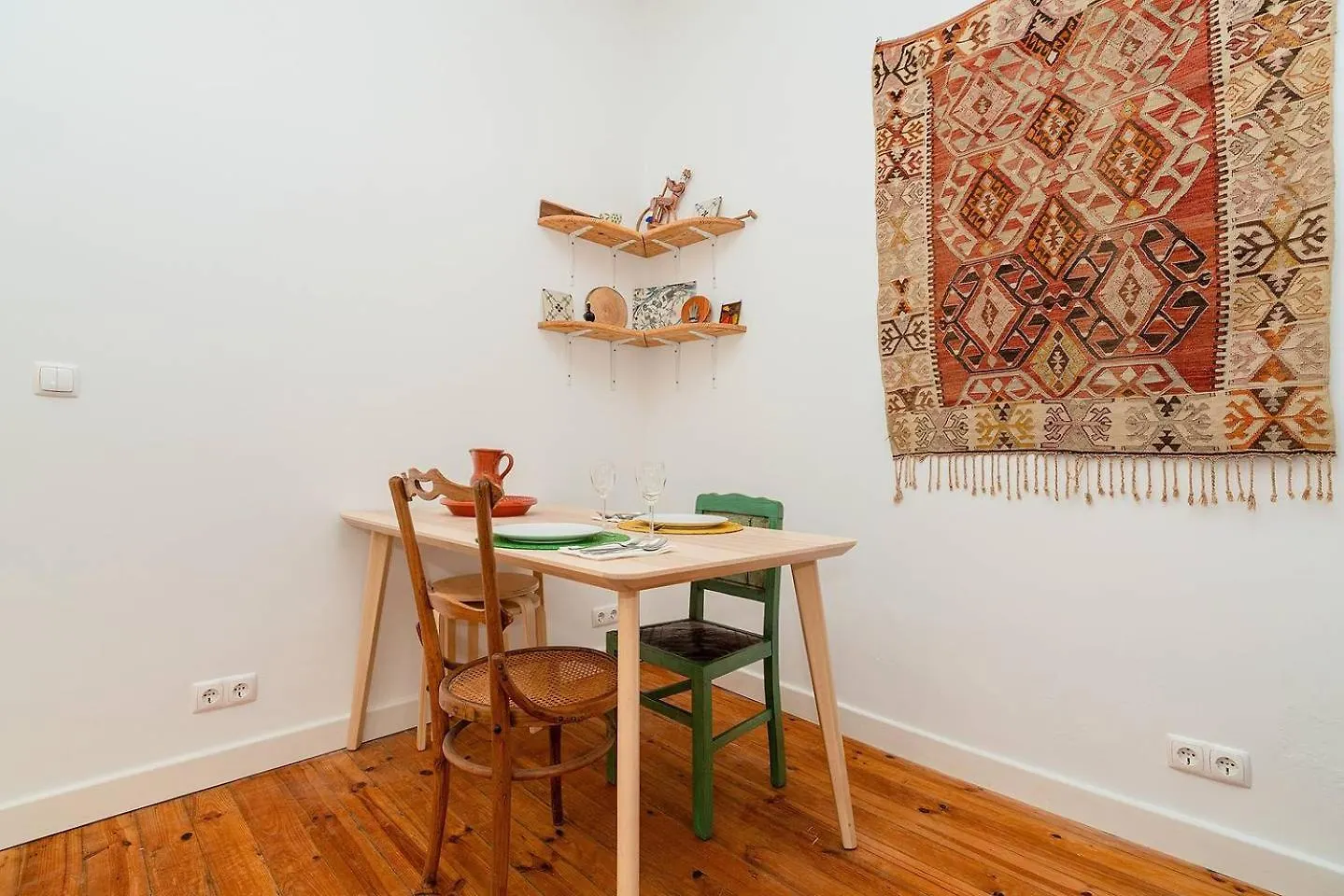 Cosy 2 Bed Flat With Terrace Near Av Liberdade Apartment Lisbon Portugal